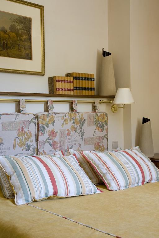 Hotel Le Viscos Saint-Savin  Ruang foto